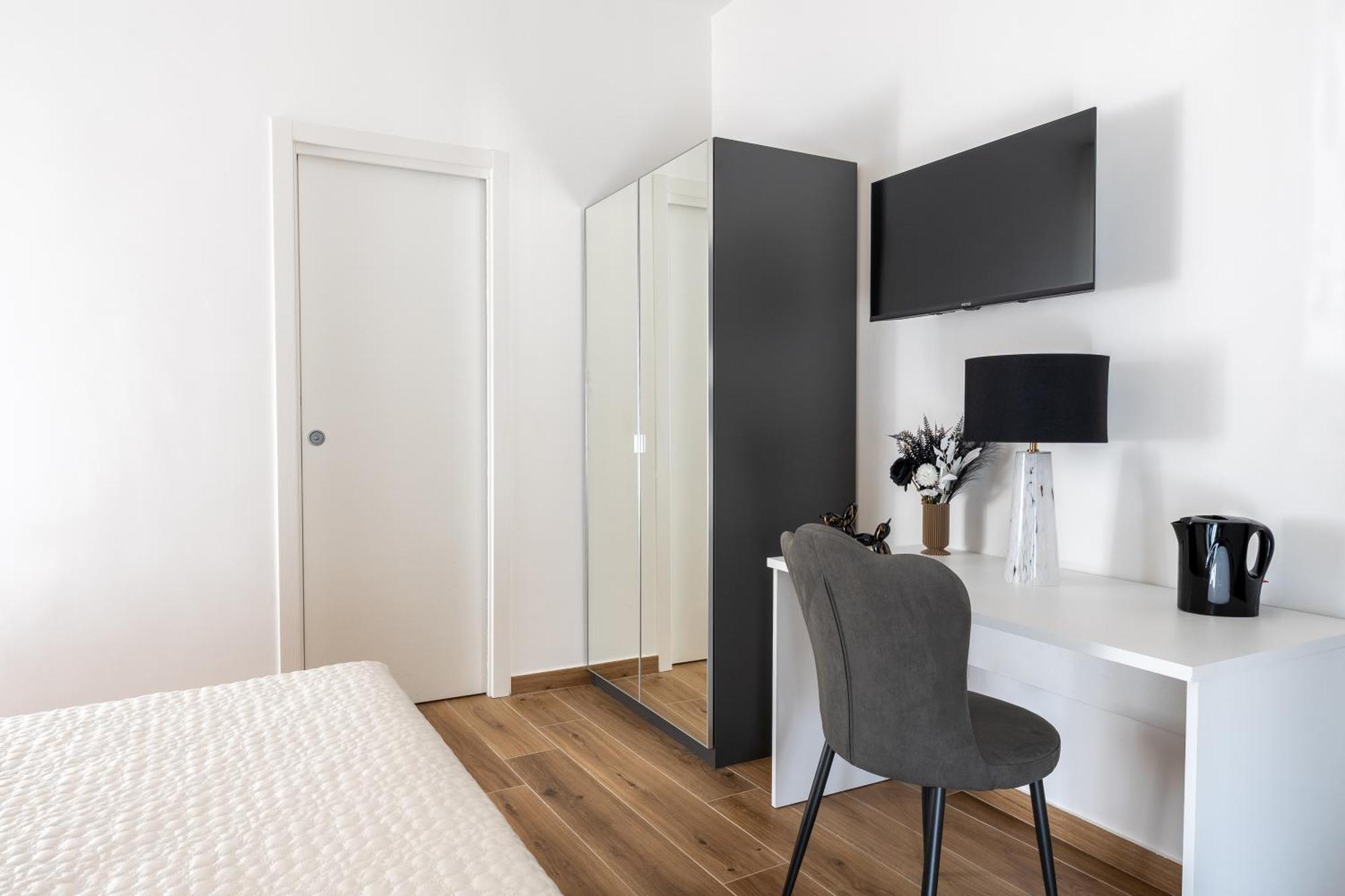 Maraf Rooms 托雷安农齐亚塔 外观 照片
