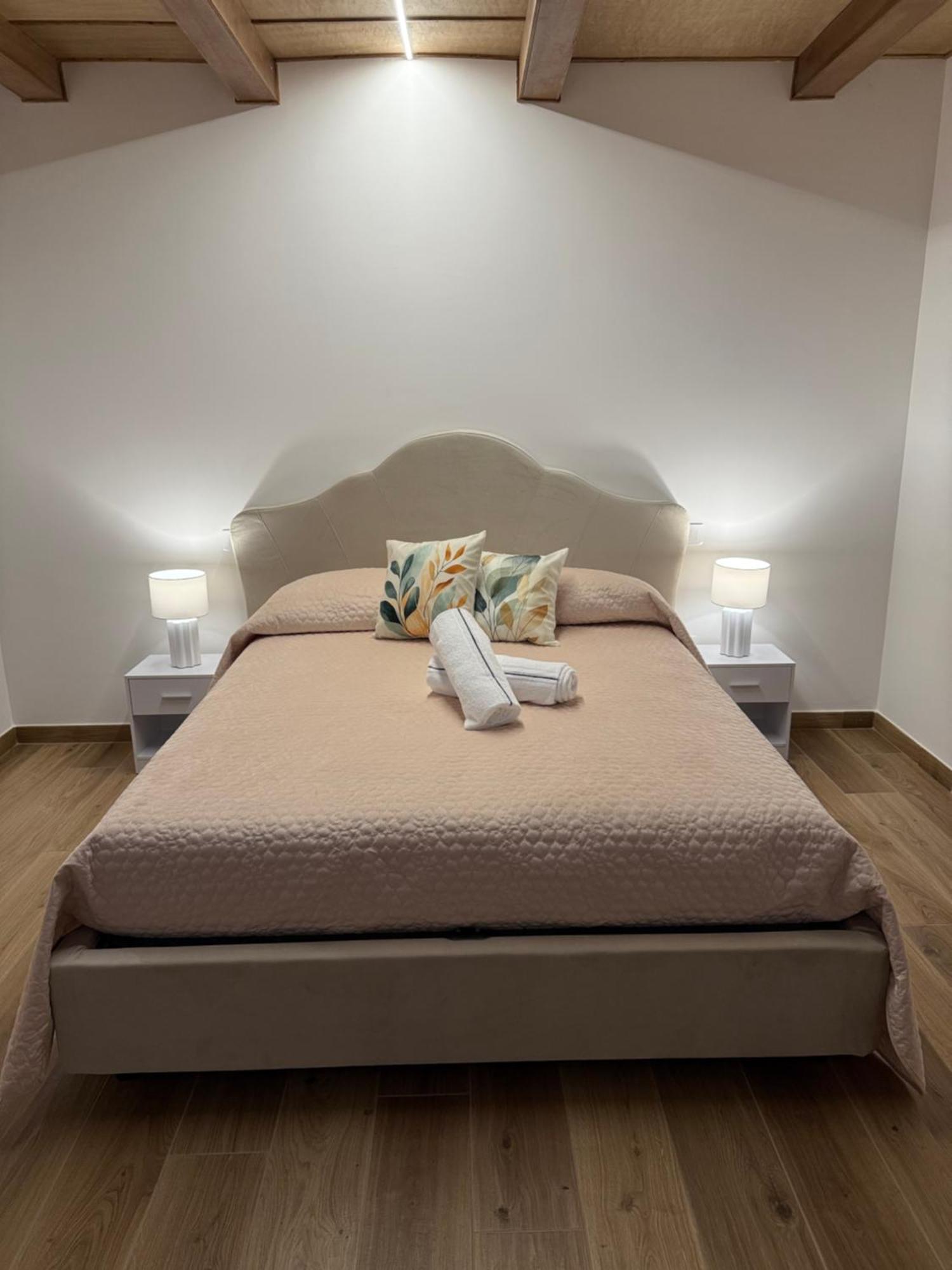 Maraf Rooms 托雷安农齐亚塔 外观 照片